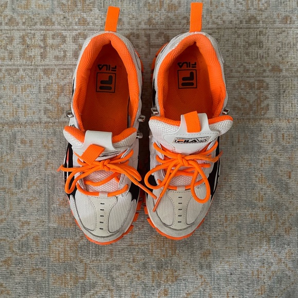 FILA, retro, “dad” sneakers - Picture 3 of 6